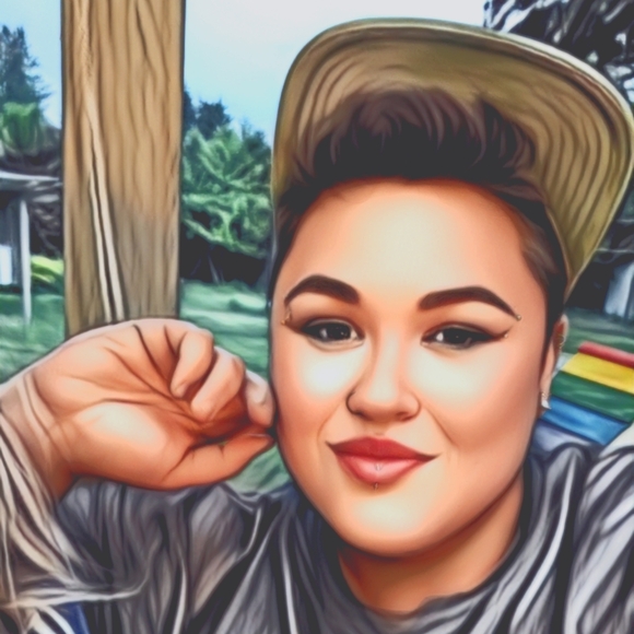 Meet your Posher, Jess - Picture 1 of 1